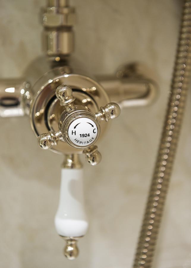 The George Street Hotel Oxford Exterior photo Heritage bathroom fittings